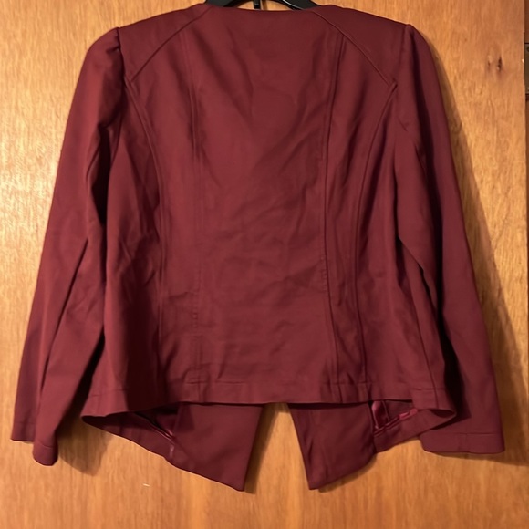 INC Women’s 0X Jacket Burgundy - Picture 5 of 6